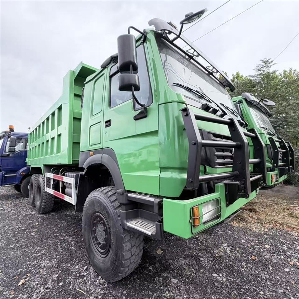 Green Mining Dump Truck
