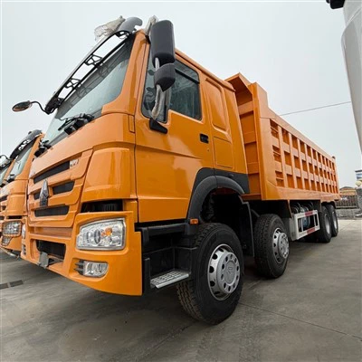 Rear-dumping Truck