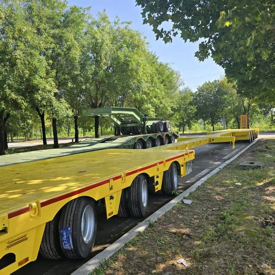 Telescopic Low Bed Trailers